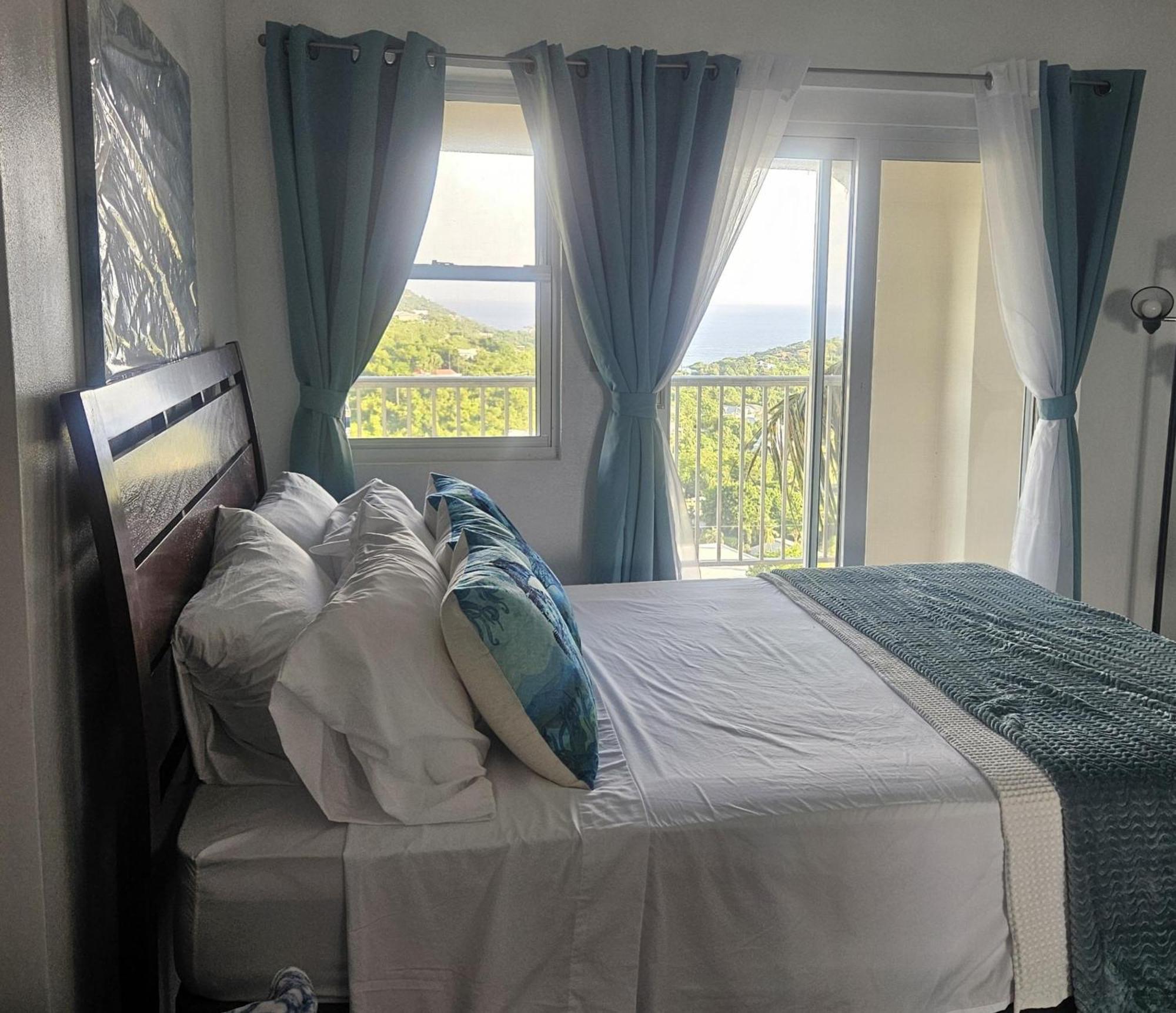 Bethany House - Immaculate Ocean Views Above The Westin Resort - Large Deck Cruz Bay Exteriér fotografie